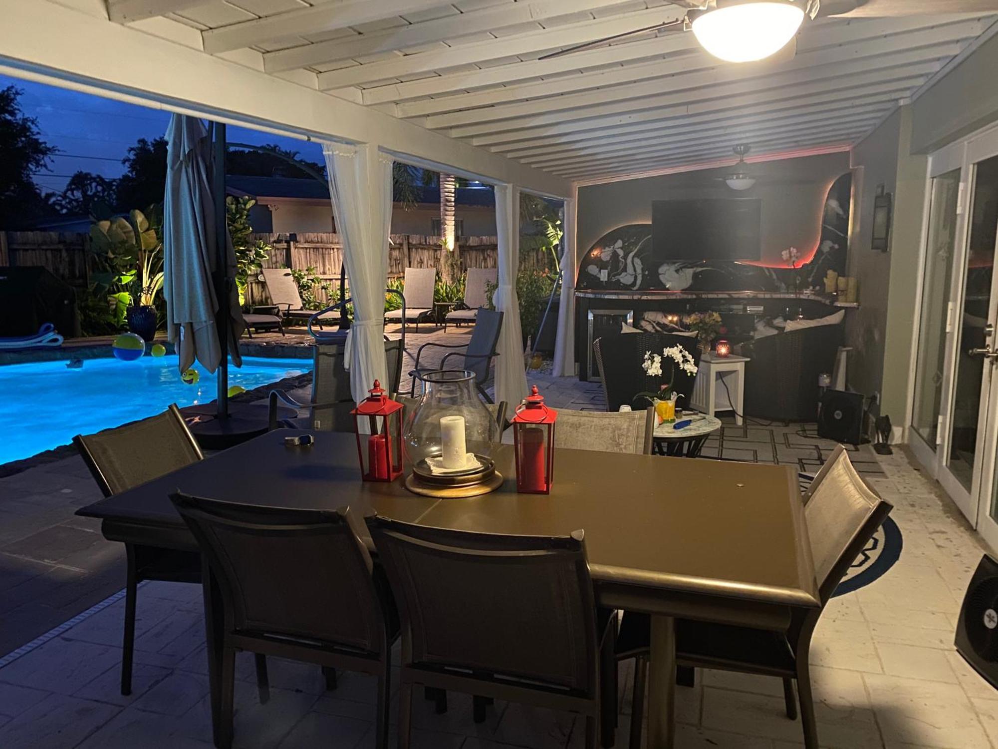 Wilton Manors A Mens Oasis Acomodação com café da manhã Exterior foto